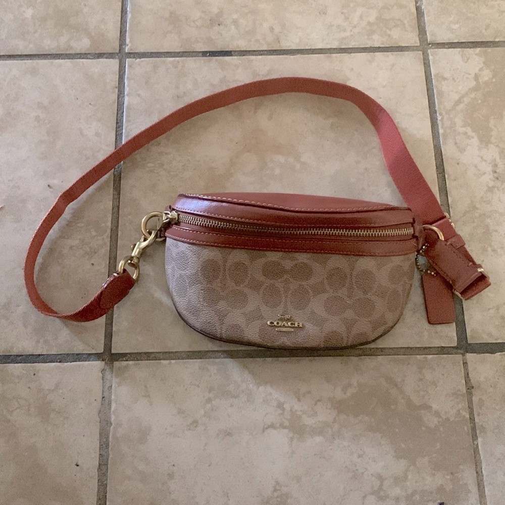 Coach Fannie pack